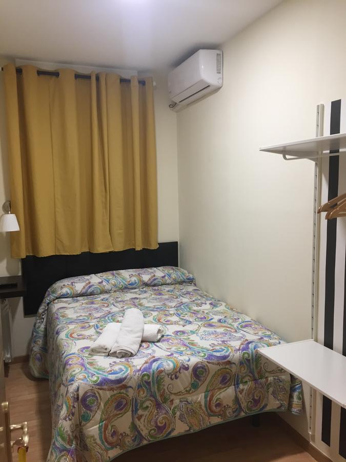 Jqc Rooms Madrid Exterior photo