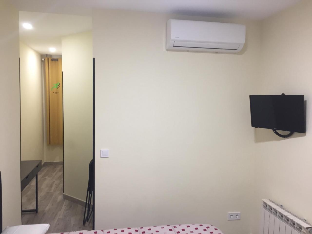 Jqc Rooms Madrid Exterior photo