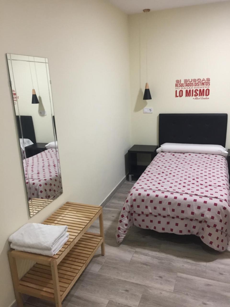 Jqc Rooms Madrid Exterior photo